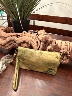 Bed Stu Cadence Wristlet / Crossbody